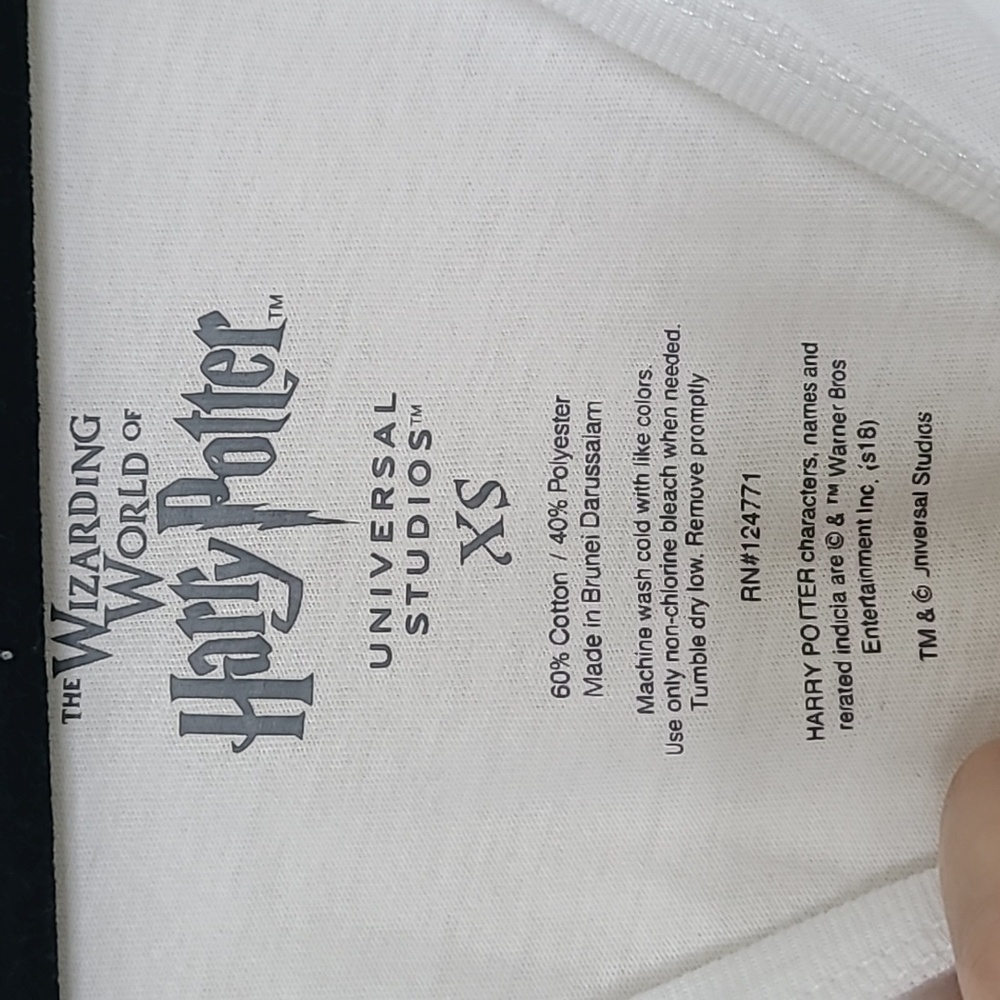 Harry Potter Pygmy Puff shirt - Picture 2 of 3